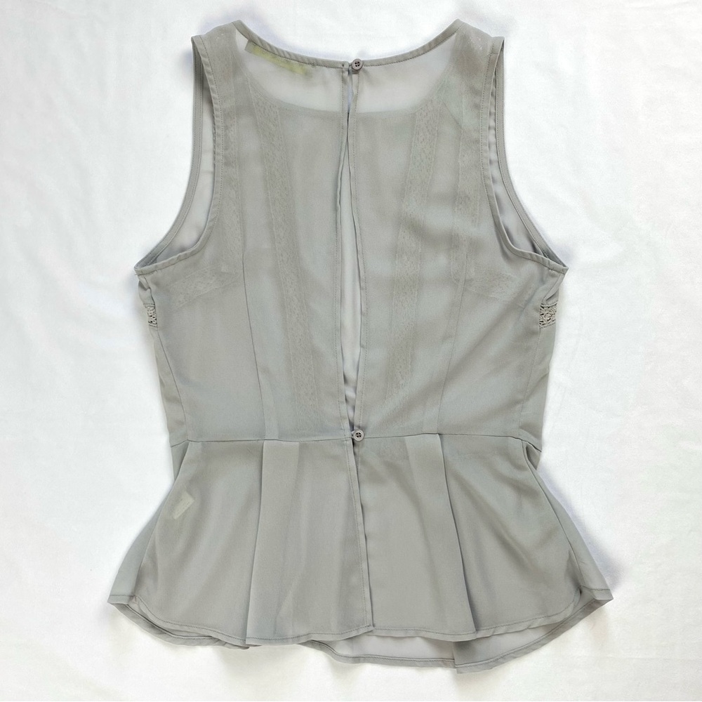 Athro FINN & CLOVER Sheer Gray Lace Trim Peplum Blouse Size M-Juniors (EUC) - Picture 6 of 14